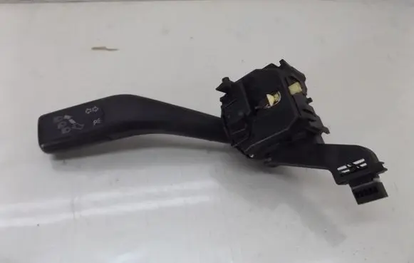 Volkswagen Caddy Indicator stalk 1K0953513E
