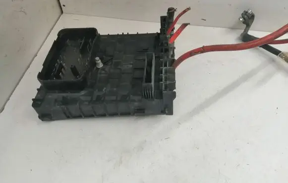 Volkswagen Golf V Fuse module 1K0937125 1K0937125A 017183071
