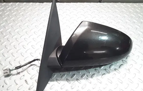 Front door electric wing mirror