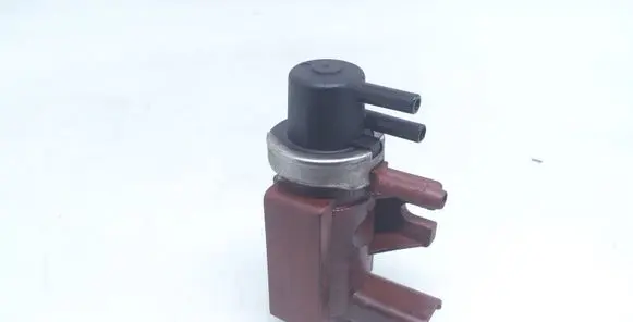 Ford Focus Turbo solenoid valve 9652570180 70096803