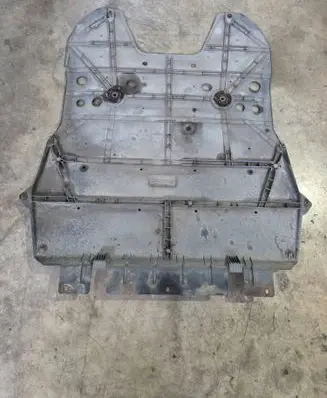 Citroen C4 II Picasso Engine splash shield/under tray 9806821580 9678271180 9678271280