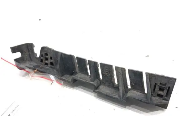 Audi A8 S8 D4 4H Front bumper mounting bracket 4H0807284