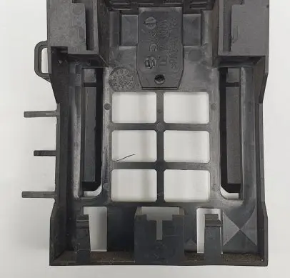 Mercedes-Benz C W204 Battery box tray A2075400240