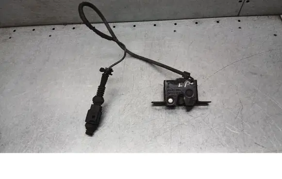 Audi A8 S8 D3 4E Engine bonnet/hood lock/catch 4E0823509D