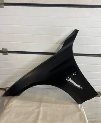 BMW 4 F32 F33 Fender 41357438441 41357330549