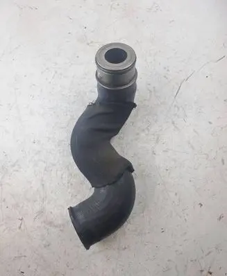 Audi A4 S4 B7 8E 8H Intercooler hose/pipe 8E0145790D