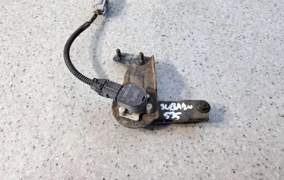 Subaru Forester SJ Headlight ballast module Xenon B112302-1
