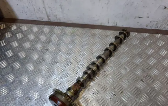 BMW 6 F12 F13 Camshaft 7629526 762952601