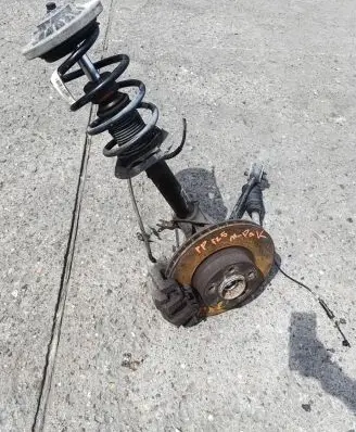 BMW X3 F25 Front wheel hub spindle knuckle