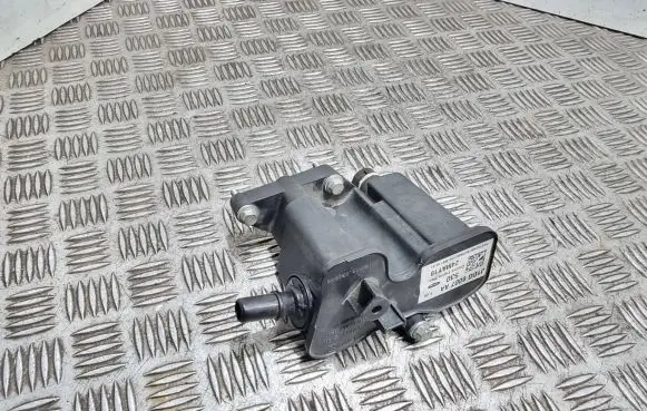 Ford C-MAX II Oil breather separator h6bg6c757ca J1DG6007AA 24MAY19