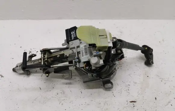 Renault Megane III Power steering pump