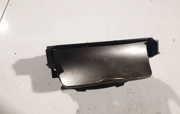 Mazda 6 Car ashtray gj6a2011