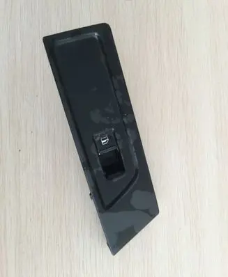 Volkswagen PASSAT B6 Electric window control switch