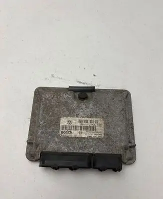Volkswagen New Beetle Engine control unit/module ECU 0261206086 06A906018CR 26SA0000