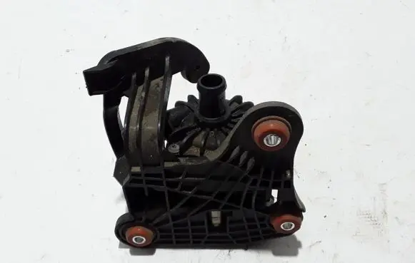 Audi A6 S6 C8 4K Electric auxiliary coolant/water pump 8K0965567B
