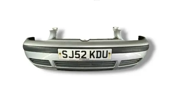 Volkswagen Golf IV Front bumper