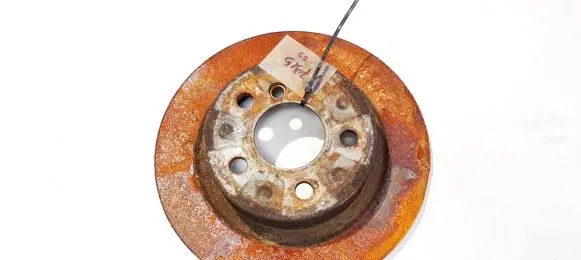 BMW 2 F22 F23 Rear brake disc neventiliuojamas
