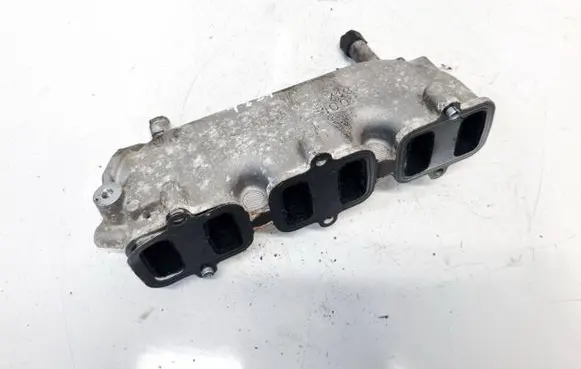 Skoda Superb B5 (3U) Intake manifold 059129713Q