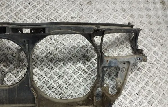 Volkswagen PASSAT B5 Radiator support slam panel 3B0805594