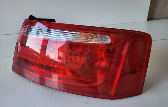 Audi S5 Facelift Tailgate rear/tail lights 8T0945096F