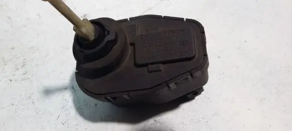 Audi A4 S4 B5 8D Headlight level adjustment motor 8A0941295 0307851346