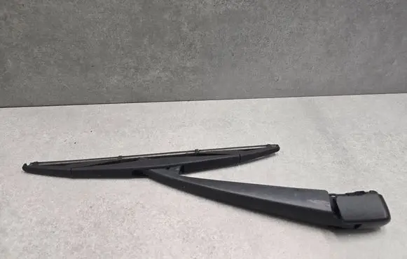 Mitsubishi Outlander Rear wiper blade A2179