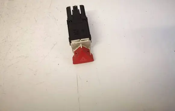 Volkswagen PASSAT B6 Hazard light switch 3C0953509A