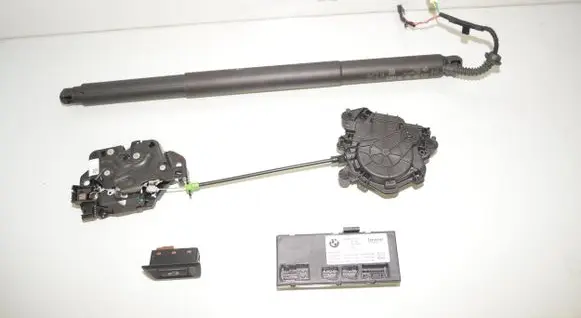 BMW X1 U11 Tailgate hydraulic set 5A74B11 61355A74B11 61355A92319