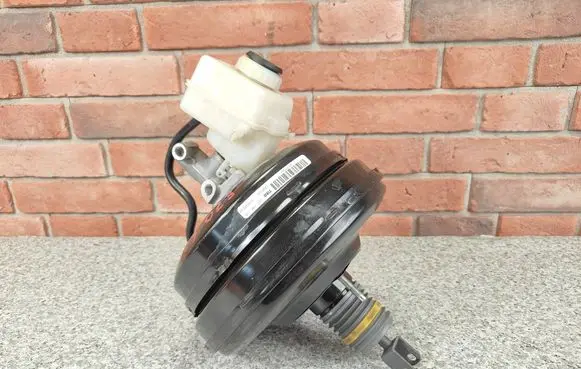 BMW X6 E71 Brake booster 6791409
