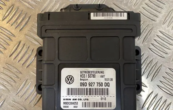 Volkswagen Touareg I Gearbox control unit/module 09D927750DQ H33S0780 MBDC004253