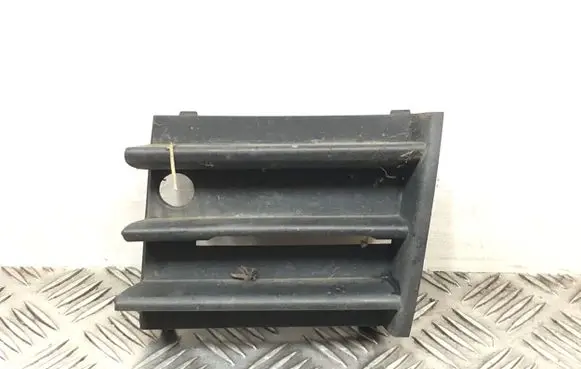 Skoda Octavia Mk2 (1Z) Front bumper lower grill 00101113936100100 1Z0853665