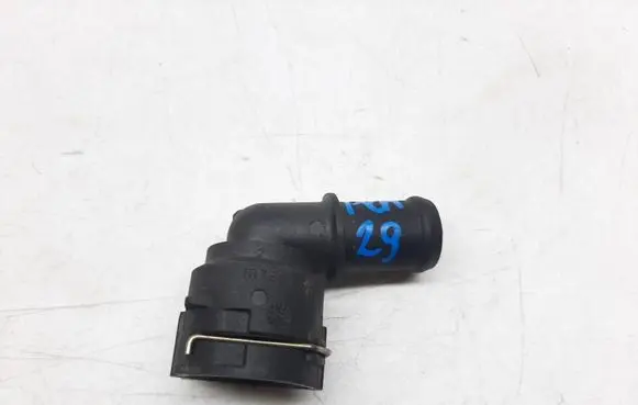 Volkswagen Golf VII Engine coolant pipe/hose 1J0122291C