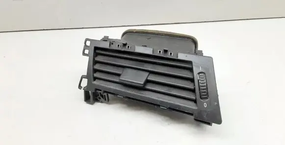 BMW 5 E60 E61 Dashboard side air vent grill/cover trim 6910731