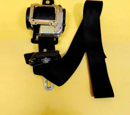 Nissan Micra Front seatbelt 86884