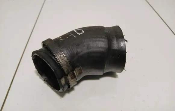 Volvo V50 Intercooler hose/pipe