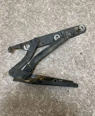 Audi 80 90 S2 B4 Tailgate/trunk/boot hinge