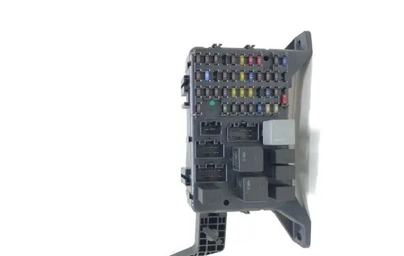 Ford Mondeo Mk III Fuse module 1S7T14A073AE