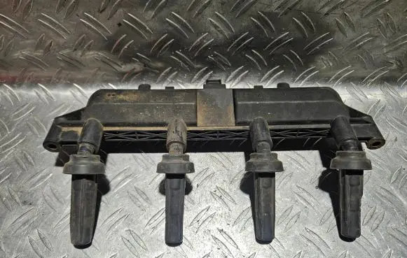 Peugeot 206 High voltage ignition coil 9628158580