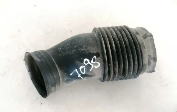 Opel Signum Air intake hose/pipe 9177104