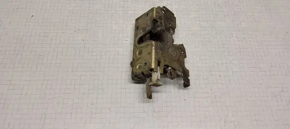 Volkswagen II LT Front door lock 901720