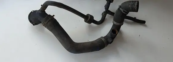 Skoda Superb B6 (3T) Engine coolant pipe/hose