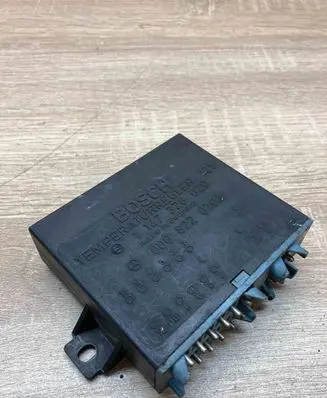 Mercedes-Benz S W126 Comfort/convenience module 0008220703 1147328020