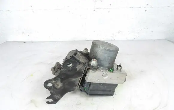 Toyota Avensis T270 ABS Pump 4454005150