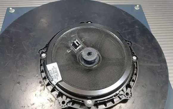 Infiniti Q50 Subwoofer speaker 