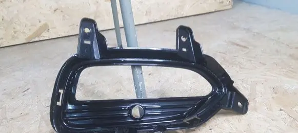 KIA Sorento Front bumper lower grill 964207541