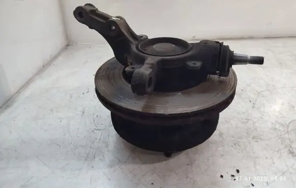 Opel Movano B Front wheel hub
