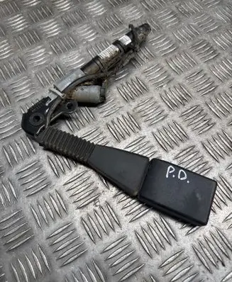 BMW X5 E70 Front seatbelt buckle 9172212