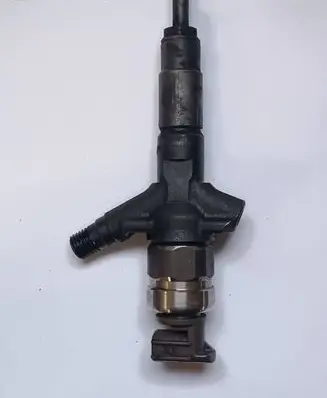 Subaru Legacy Fuel injector 16613AA020 01K02591