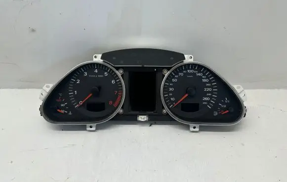 Audi A6 S6 C6 4F Speedometer (instrument cluster) 4F0910900C 555000730103