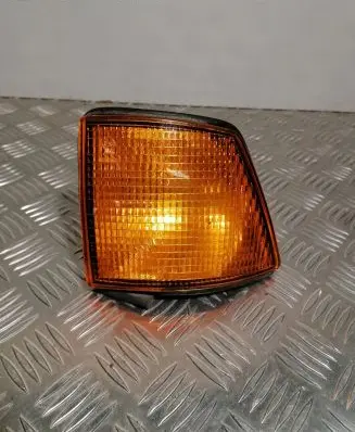 Audi A6 S6 C5 4B Front indicator light 185004B
